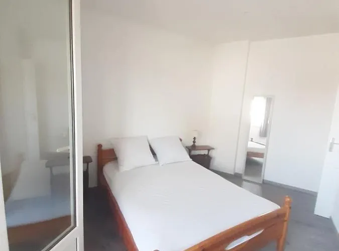 Appartement 45M2 Parking Gratuit En Plein Centre Ville